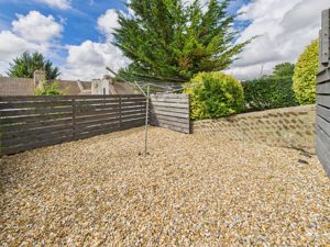 Photo 24- click for photo gallery